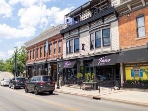 Tano Sidewalk streetscape