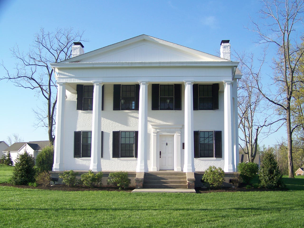 White Pillars Homestead